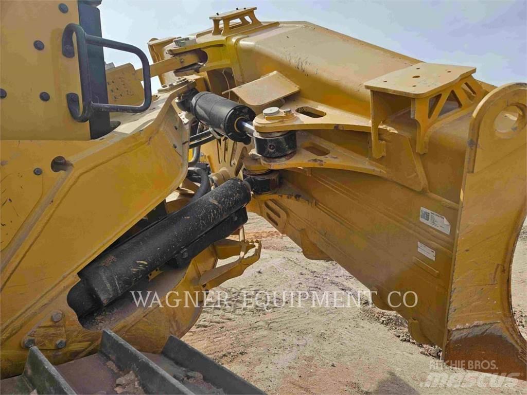 CAT D6 VP Dozers - Tratores rastos