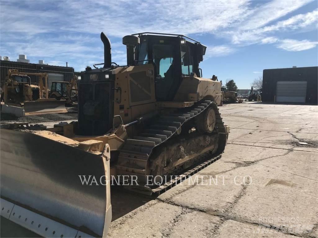 CAT D6 VP Dozers - Tratores rastos