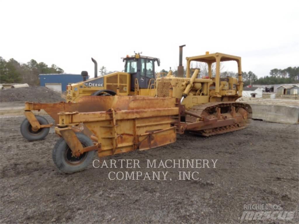 CAT D6C Dozers - Tratores rastos