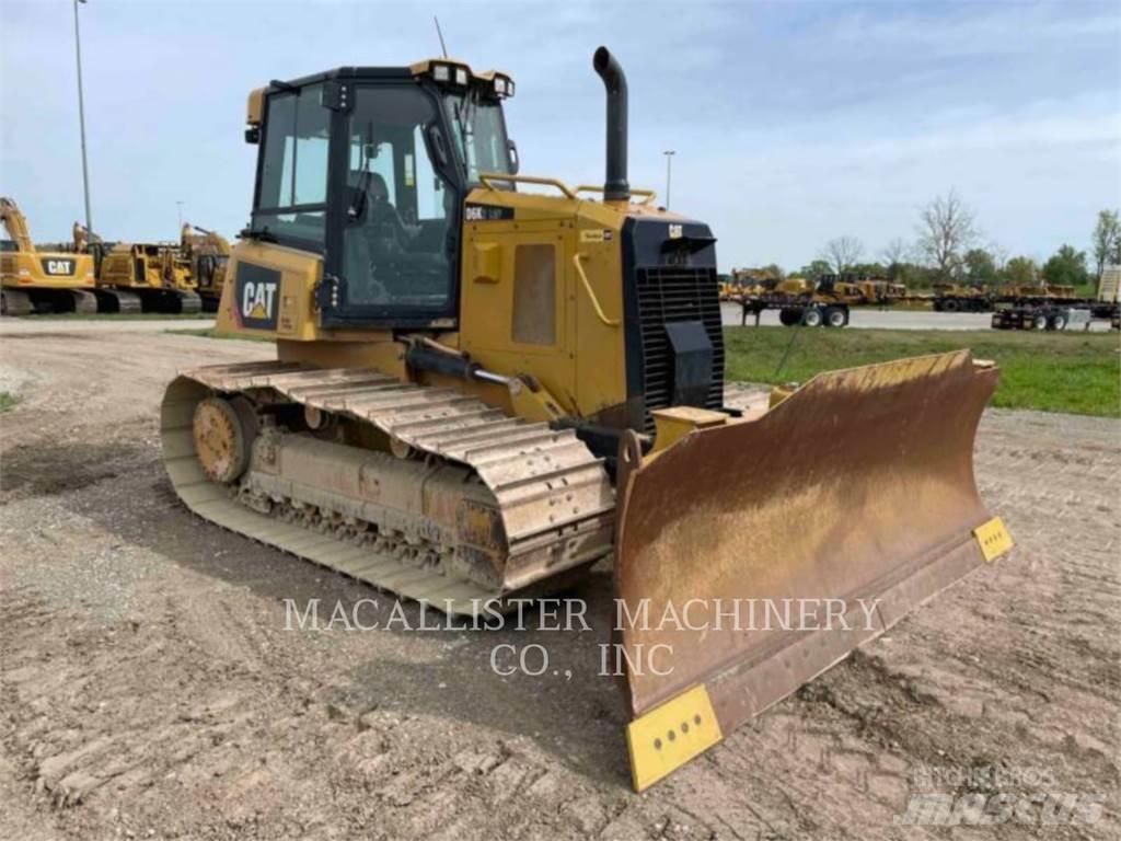 CAT D6K2LGP Dozers - Tratores rastos