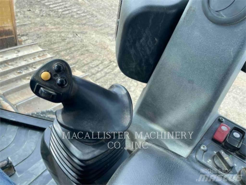 CAT D6K2LGP Dozers - Tratores rastos