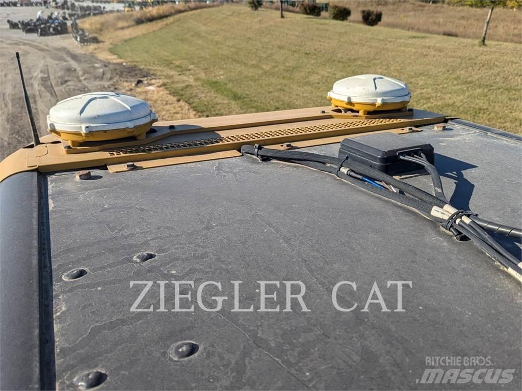 CAT D6K2LGP Dozers - Tratores rastos
