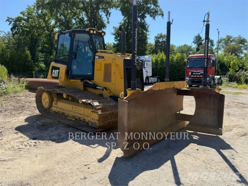 CAT D6K2LGP Dozers - Tratores rastos