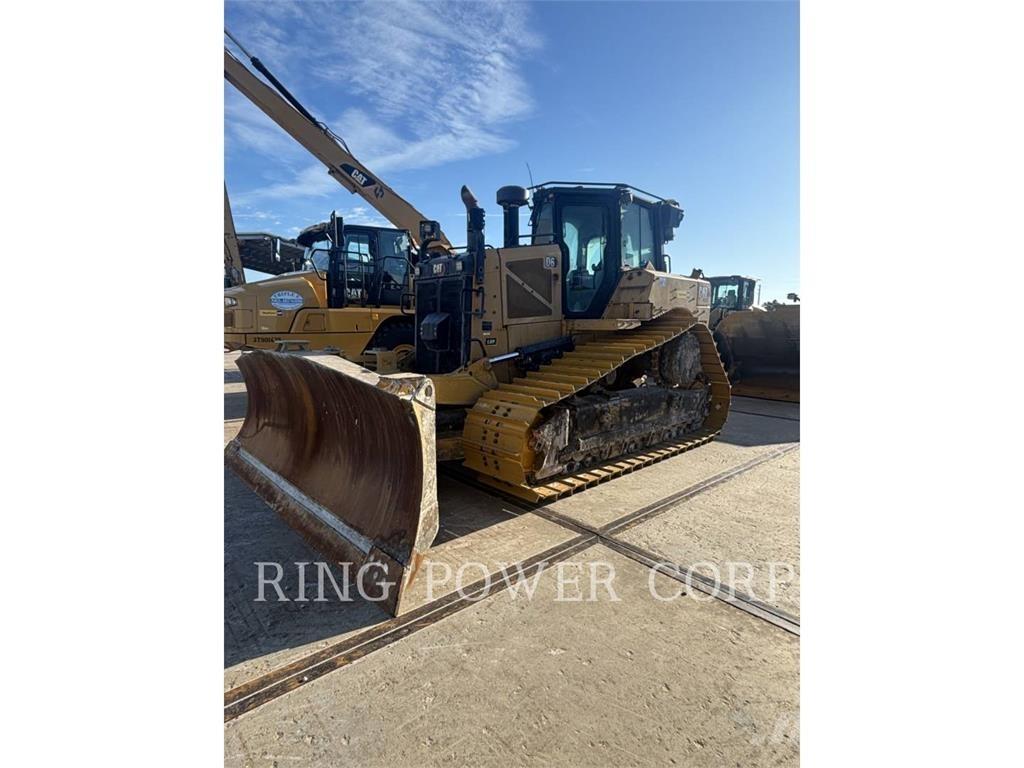 CAT D6LGPVPTEW Dozers - Tratores rastos