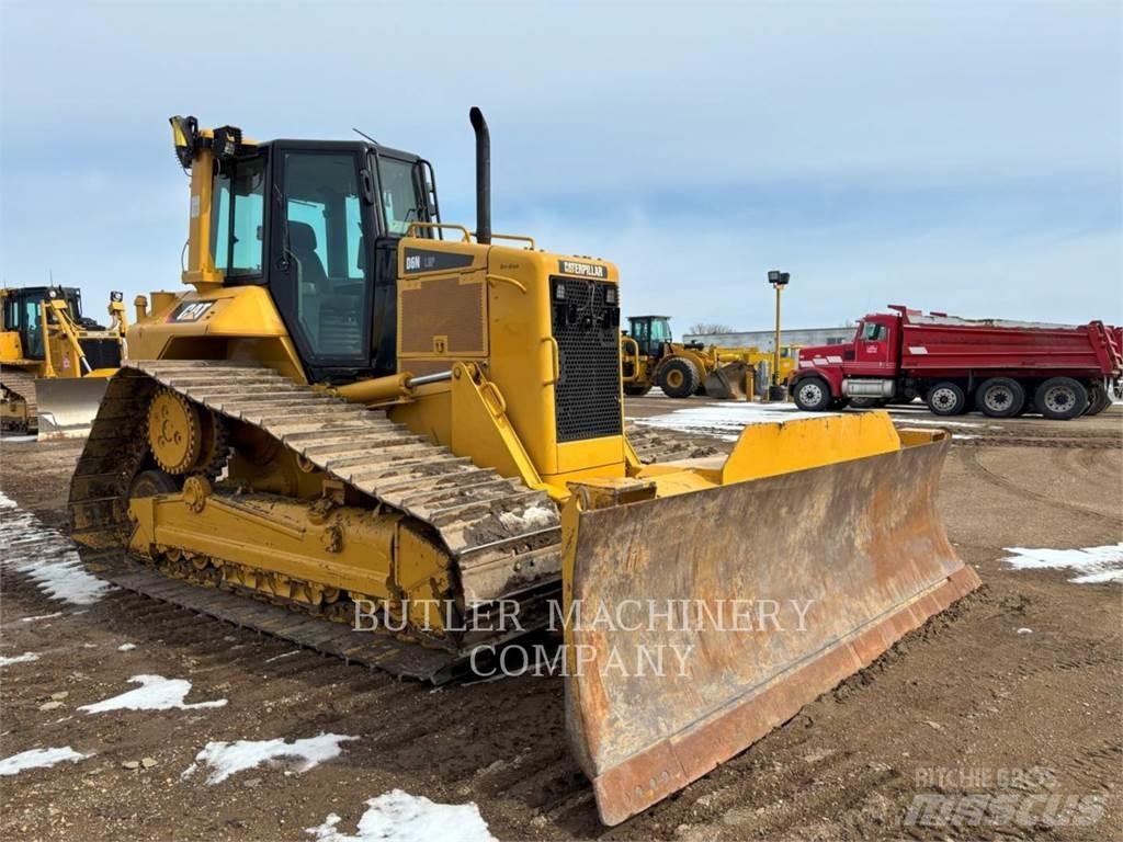 CAT D6N Dozers - Tratores rastos
