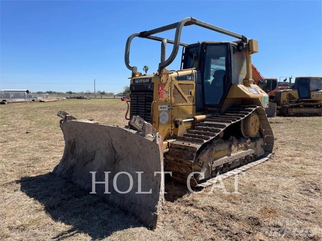 CAT D6N Dozers - Tratores rastos