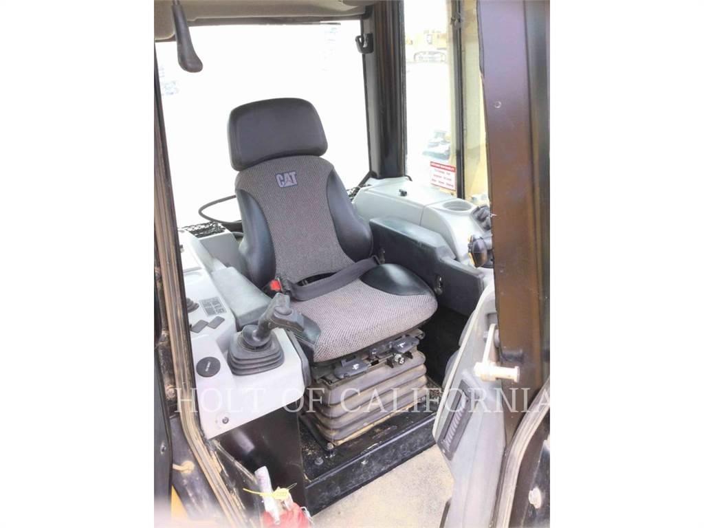 CAT D6N LGP Dozers - Tratores rastos
