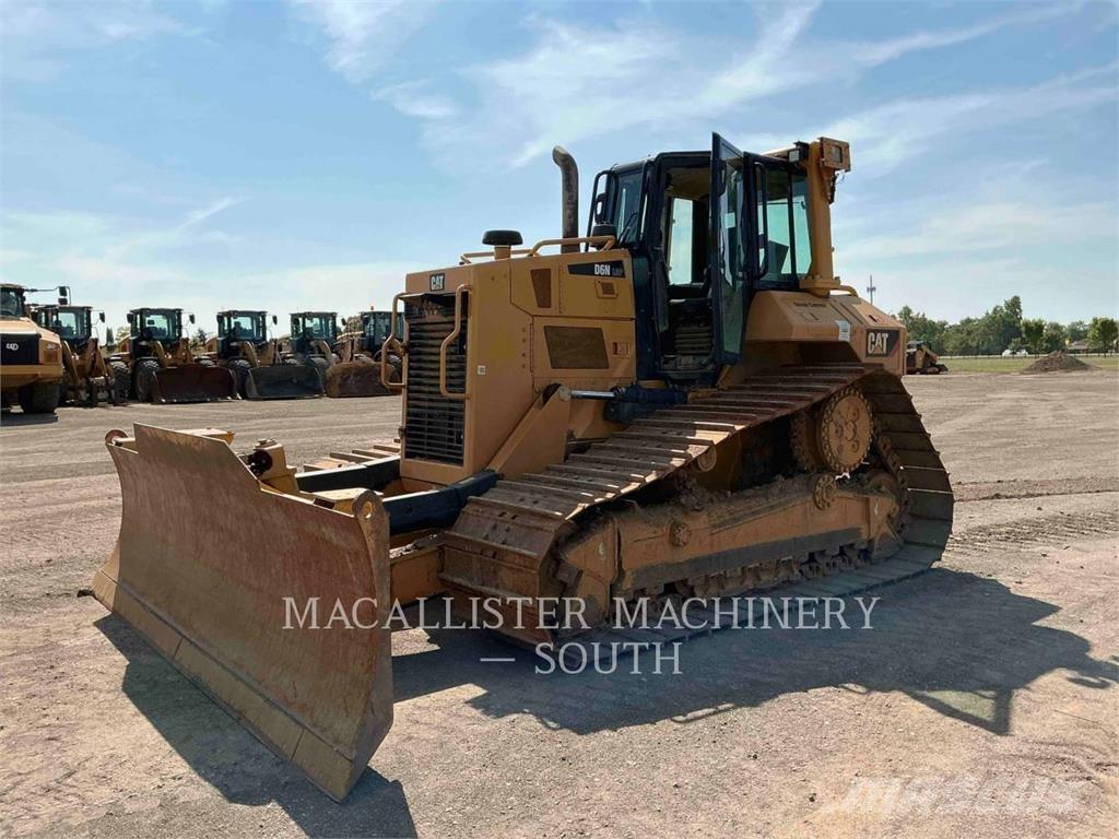 CAT D6NLGP Dozers - Tratores rastos