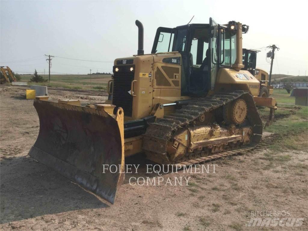 CAT D6NXLVPI Dozers - Tratores rastos