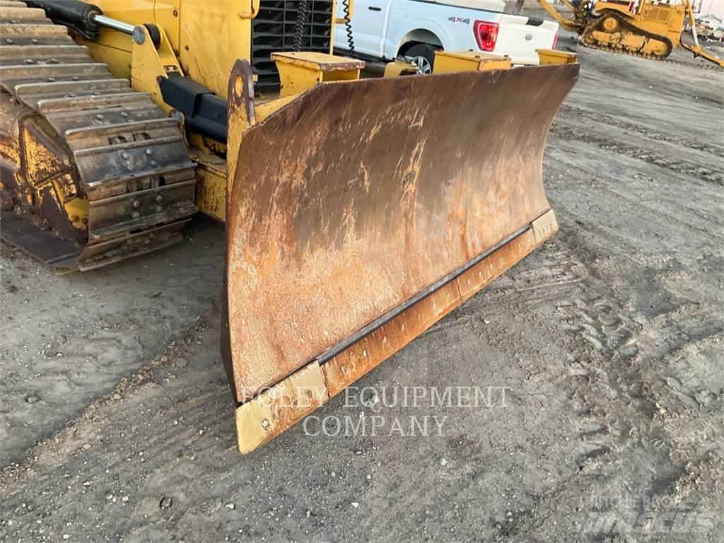 CAT D6NXLVPI Dozers - Tratores rastos