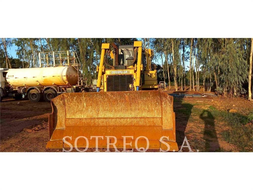 CAT D6T Dozers - Tratores rastos