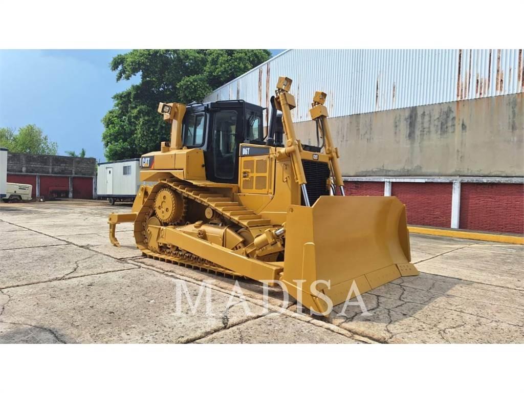 CAT D6T Dozers - Tratores rastos