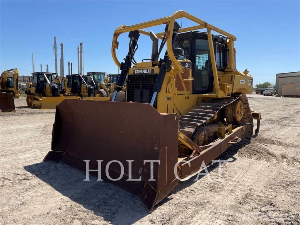 CAT D6T Dozers - Tratores rastos