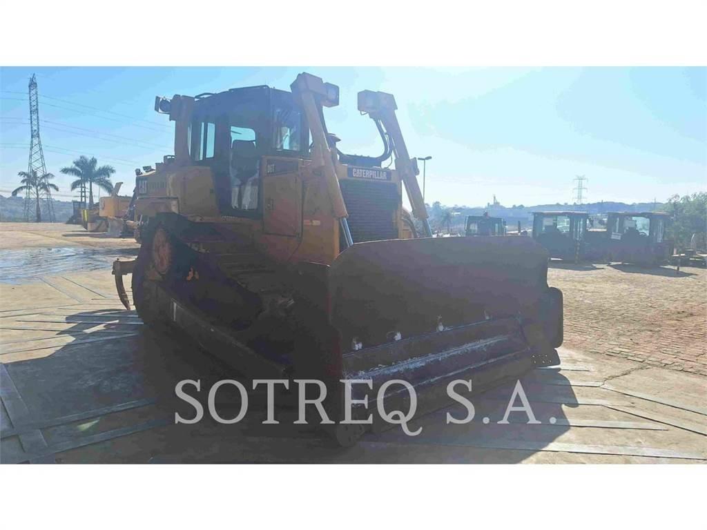 CAT D6T Dozers - Tratores rastos