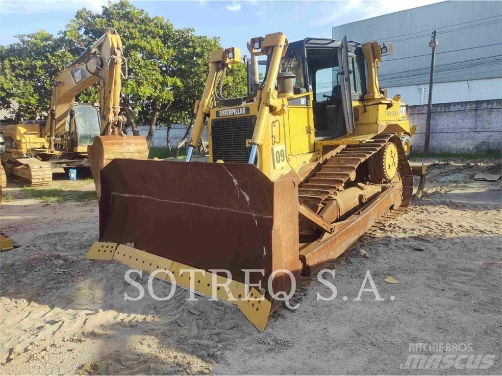 CAT D6T Dozers - Tratores rastos