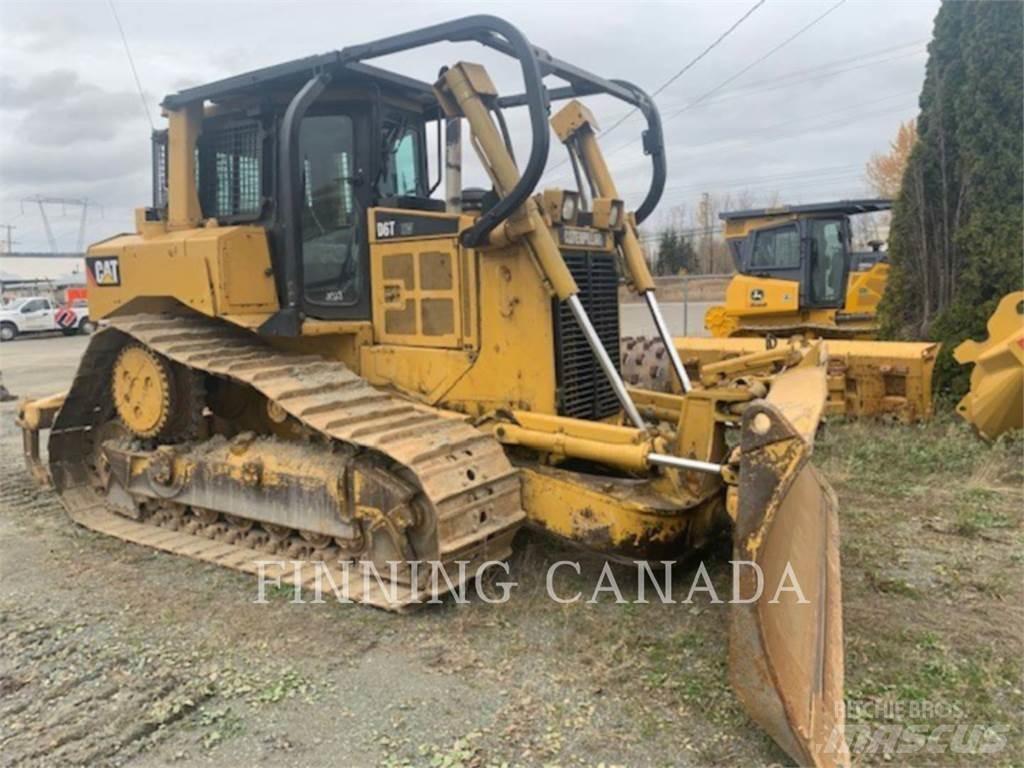 CAT D6T Dozers - Tratores rastos