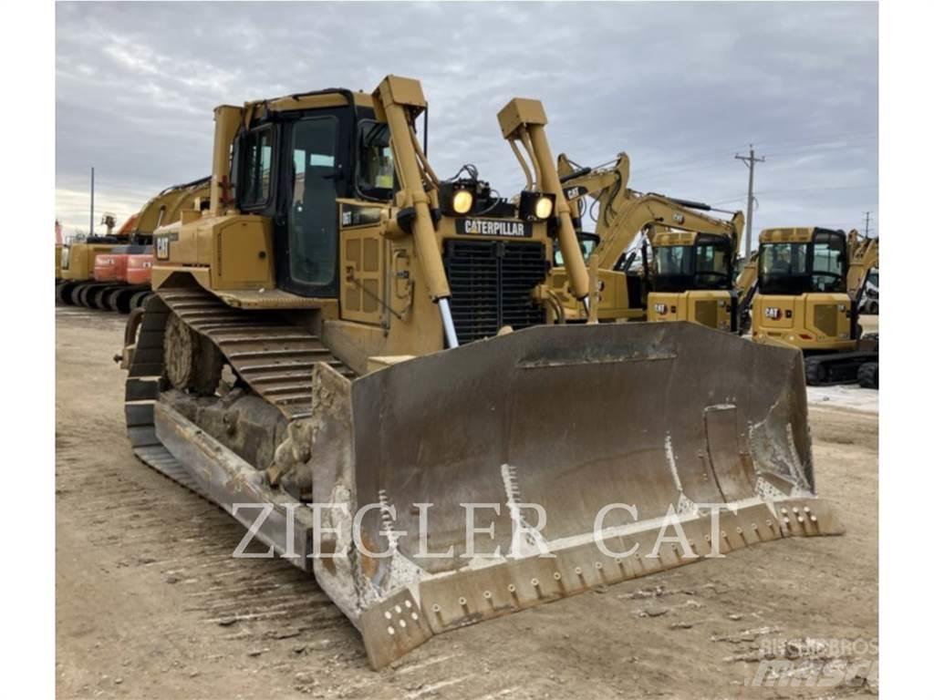 CAT D6T Dozers - Tratores rastos