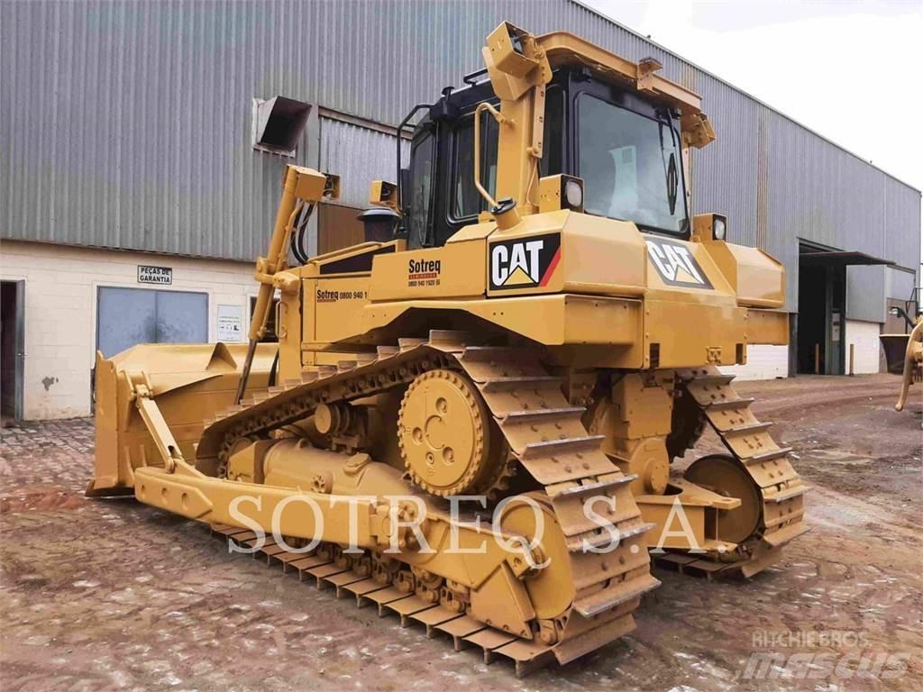 CAT D6T Dozers - Tratores rastos
