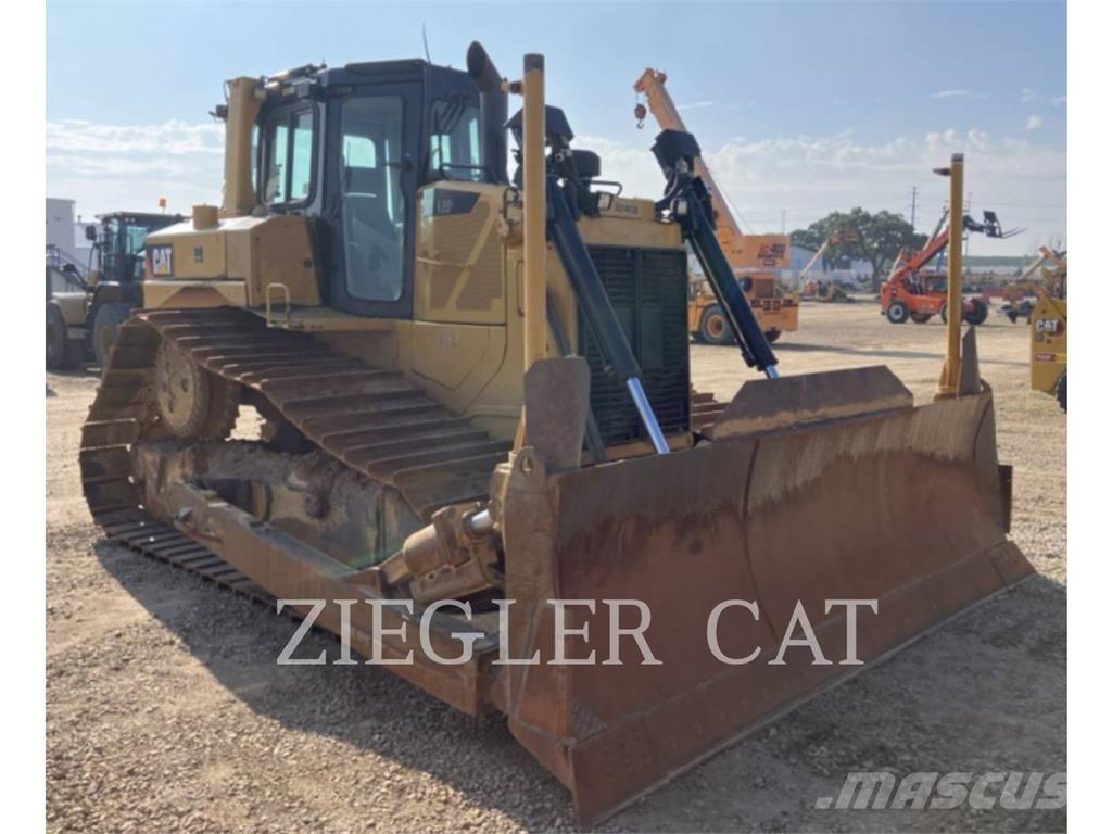 CAT D6T Dozers - Tratores rastos