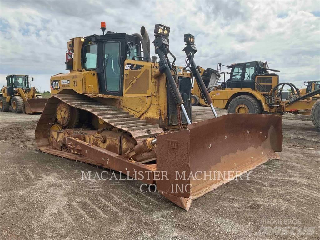 CAT D6T Dozers - Tratores rastos
