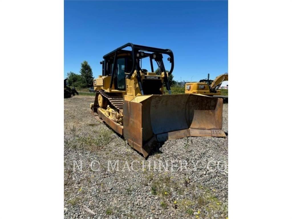 CAT D6T Dozers - Tratores rastos