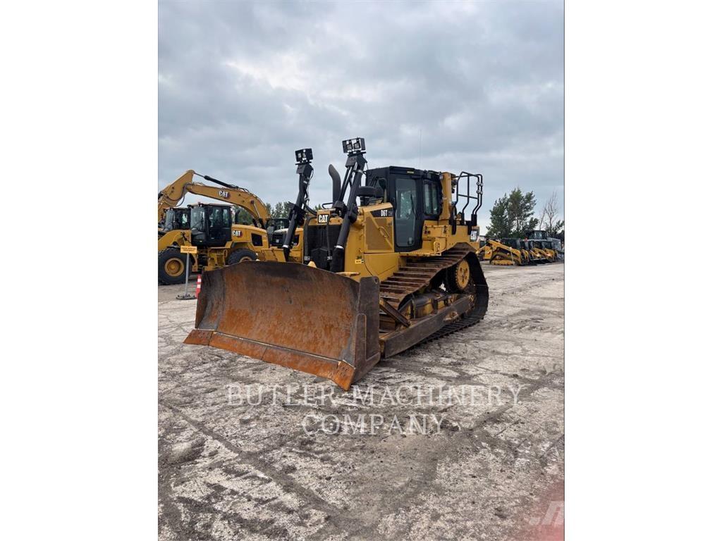 CAT D6T Dozers - Tratores rastos