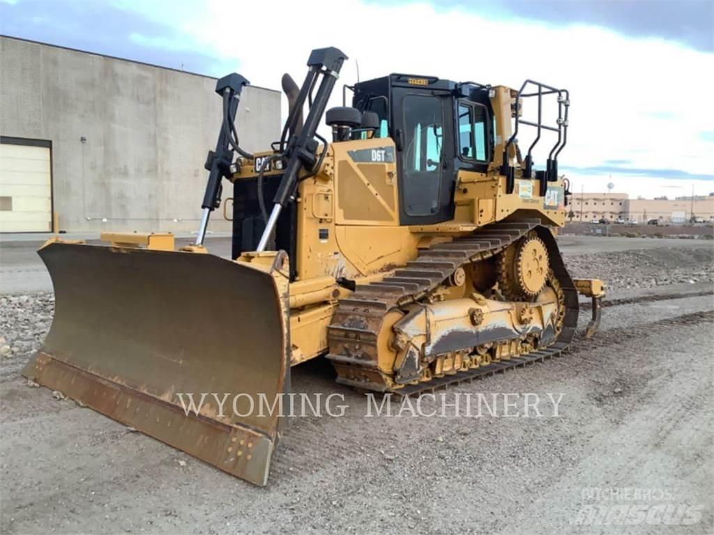 CAT D6T Dozers - Tratores rastos
