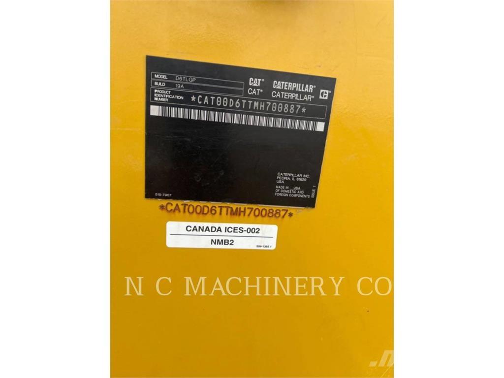 CAT D6T LGPVP Dozers - Tratores rastos