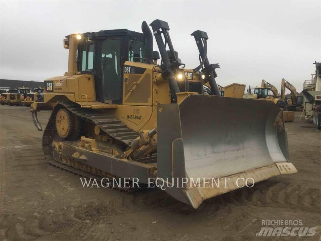 CAT D6T XL Dozers - Tratores rastos
