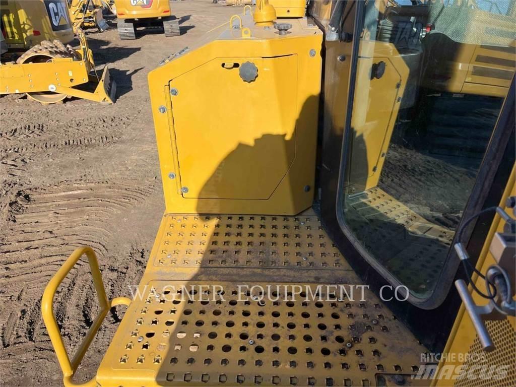 CAT D6T XL Dozers - Tratores rastos