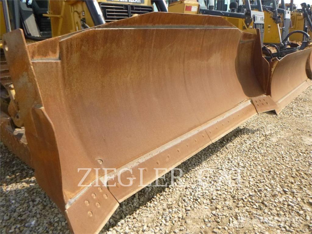 CAT D6T XW Dozers - Tratores rastos