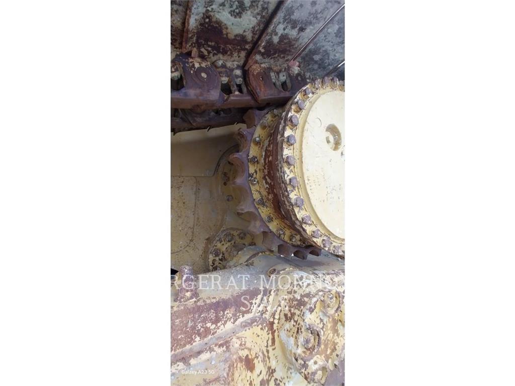 CAT D6T4F LGP Dozers - Tratores rastos