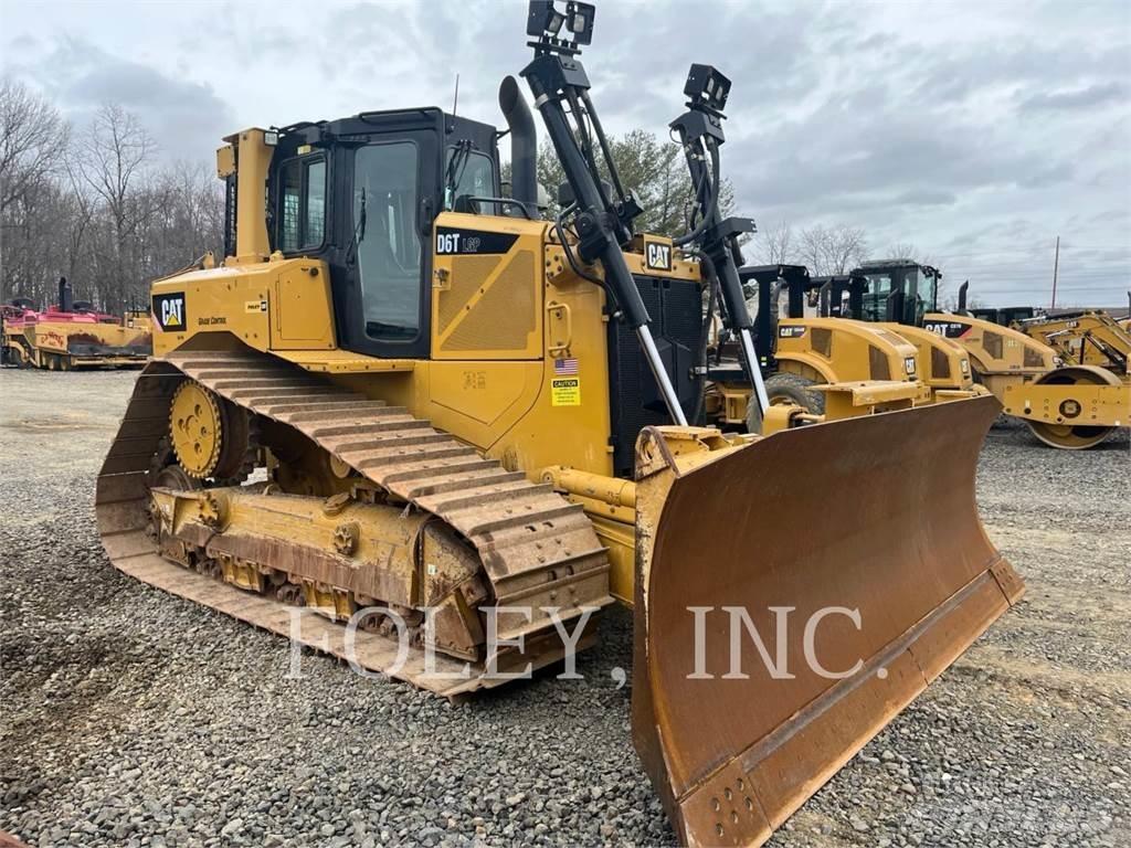 CAT D6TVP Dozers - Tratores rastos