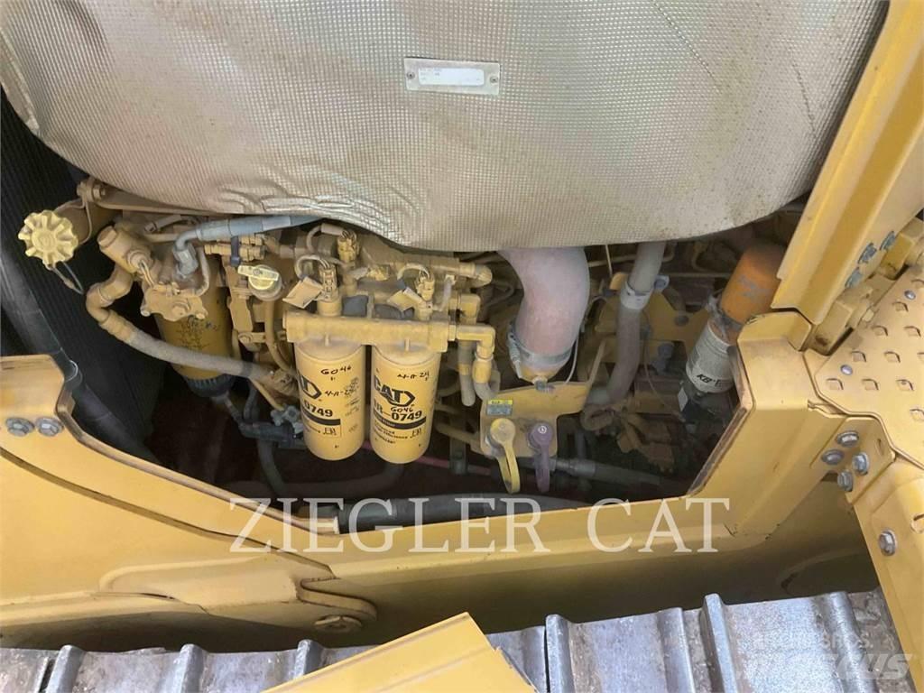 CAT D6XE Dozers - Tratores rastos