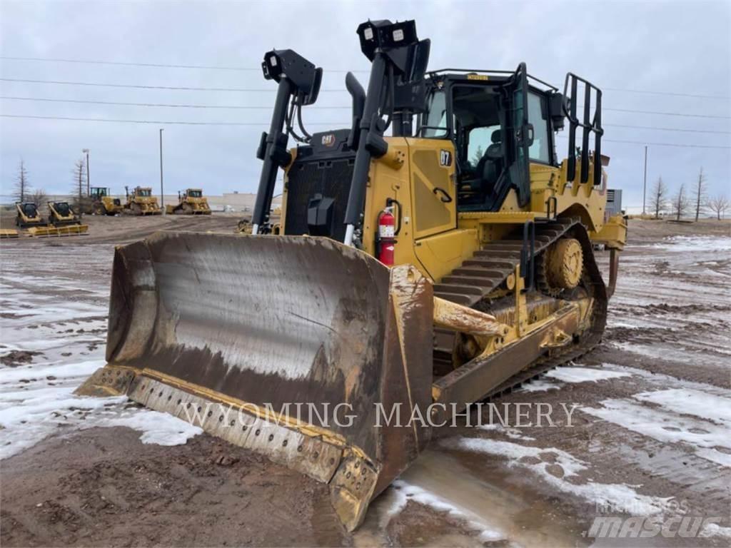 CAT D7 Dozers - Tratores rastos