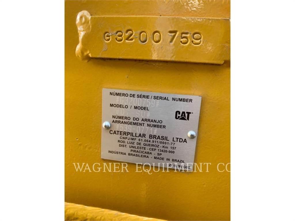 CAT D7 Dozers - Tratores rastos