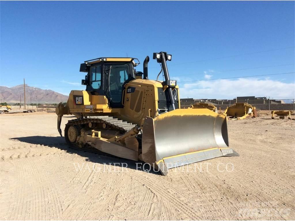 CAT D7E Dozers - Tratores rastos