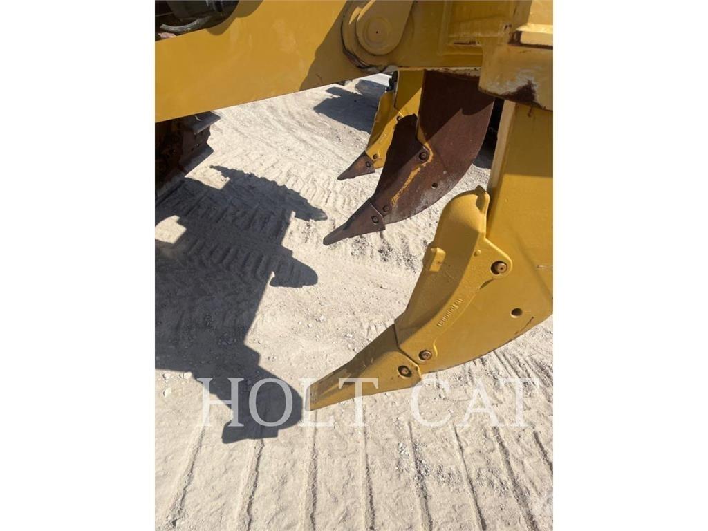CAT D8 Dozers - Tratores rastos