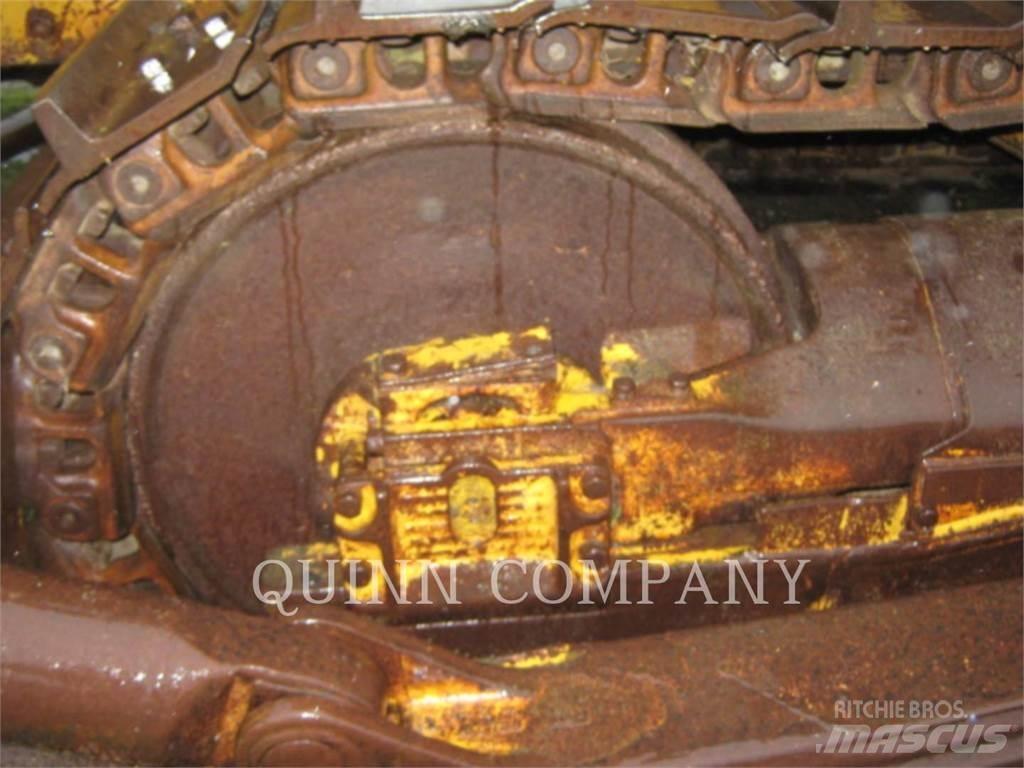 CAT D8H Dozers - Tratores rastos
