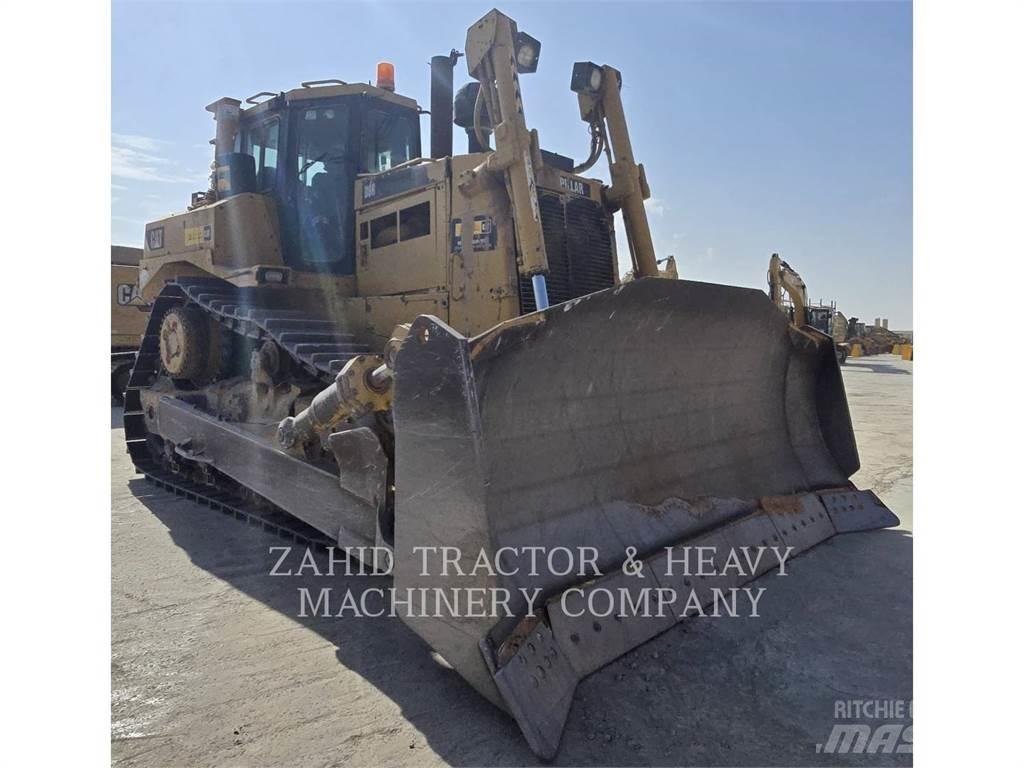 CAT D8R Dozers - Tratores rastos