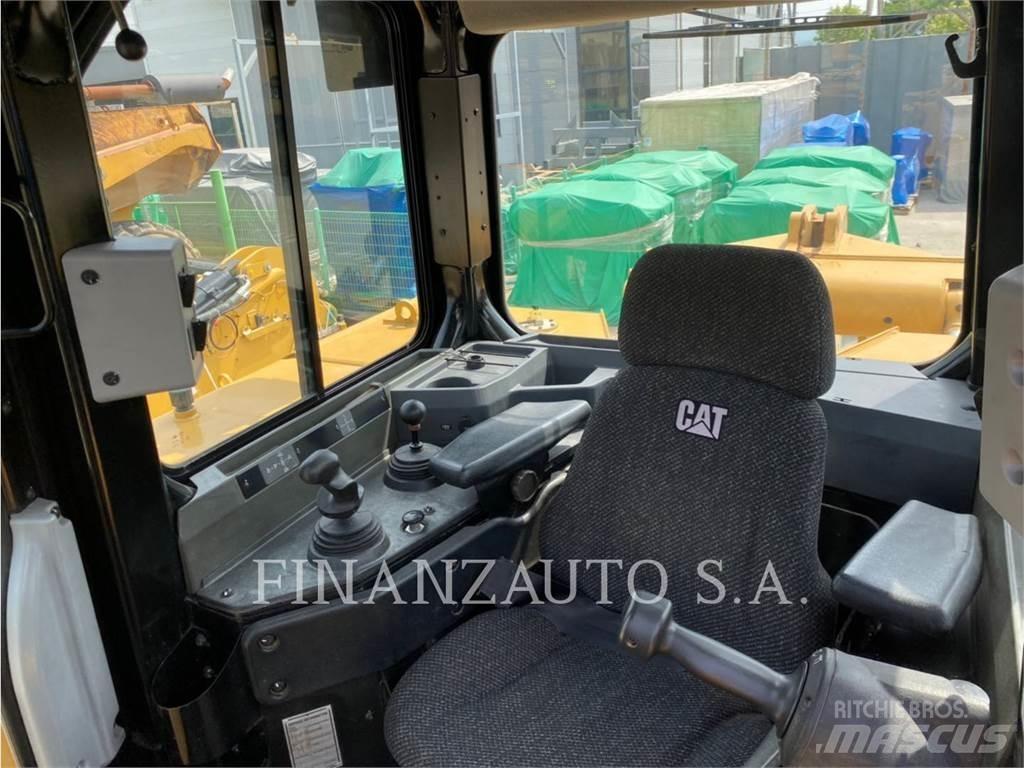 CAT D8R Dozers - Tratores rastos