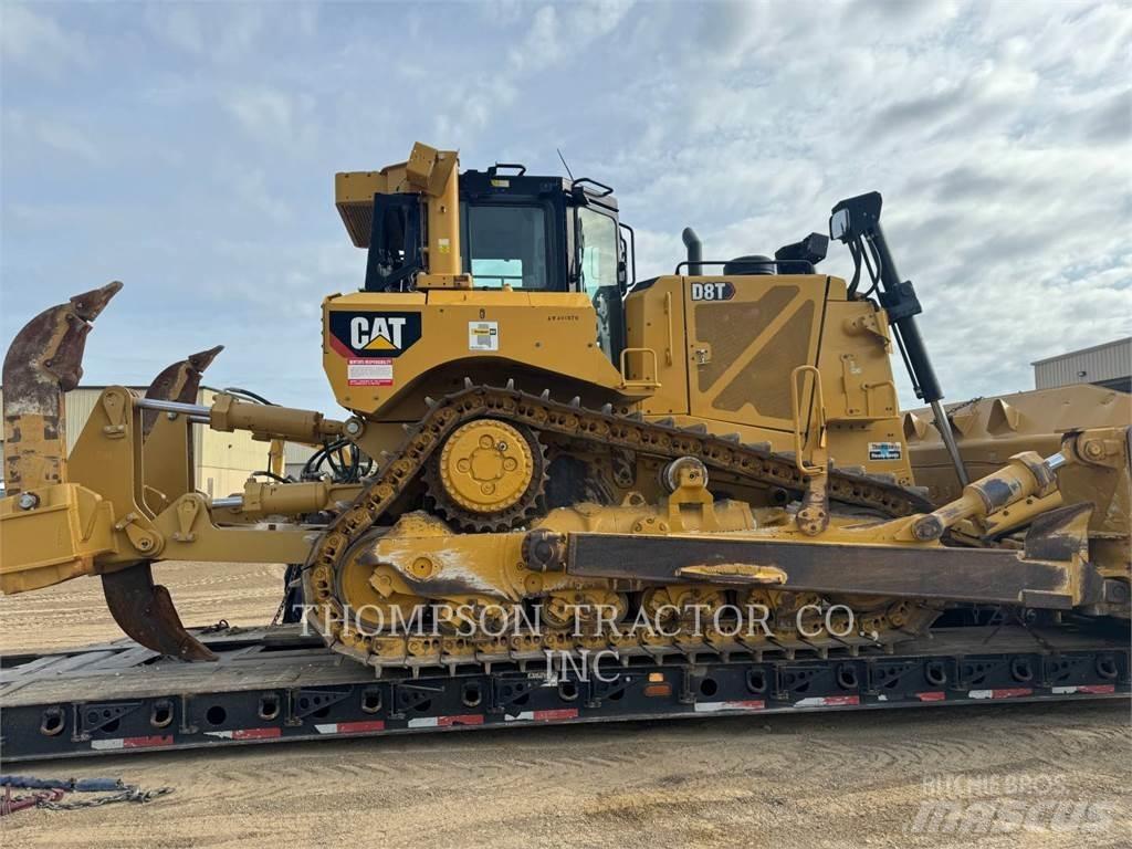 CAT D8T Dozers - Tratores rastos
