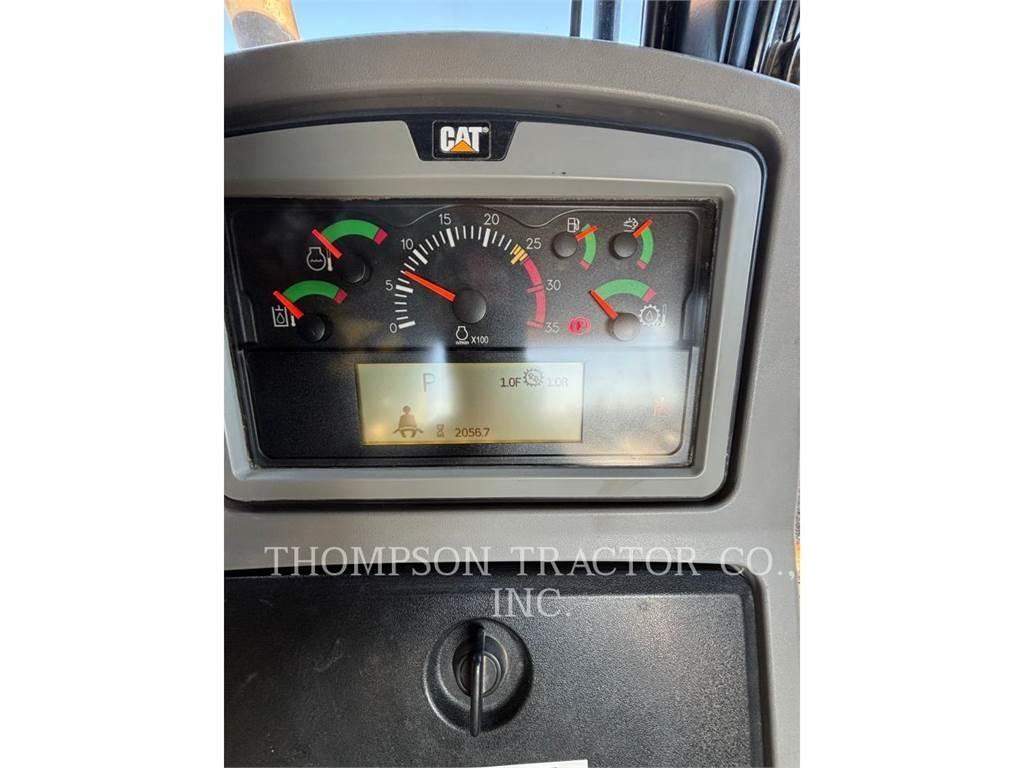 CAT D8T Dozers - Tratores rastos