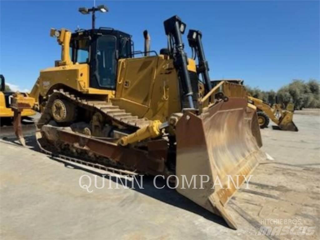 CAT D8T Dozers - Tratores rastos