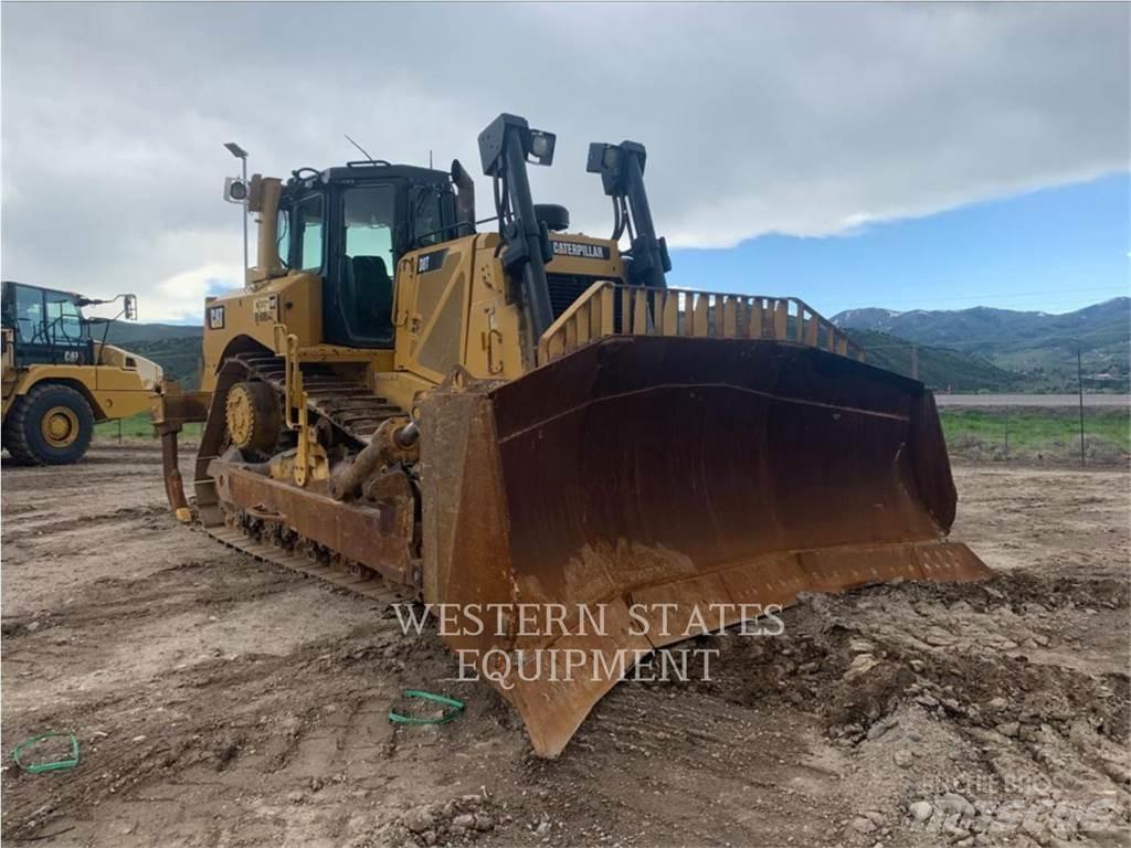 CAT D8T Dozers - Tratores rastos
