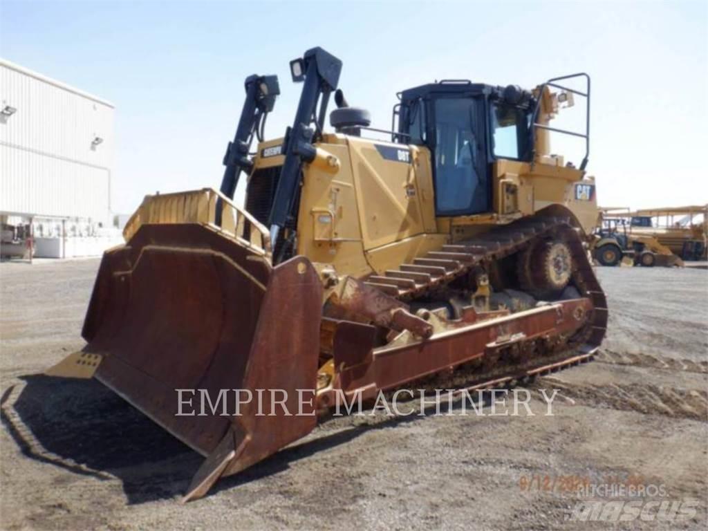 CAT D8T Dozers - Tratores rastos