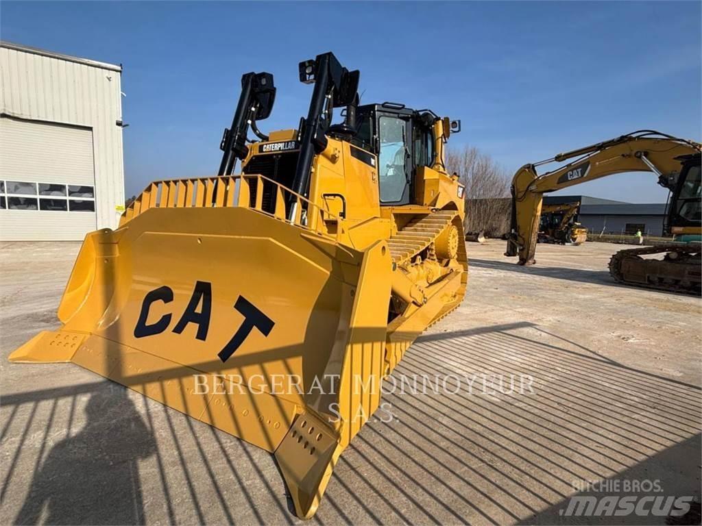 CAT D8T Dozers - Tratores rastos