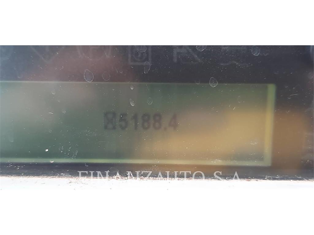 CAT D8T Dozers - Tratores rastos