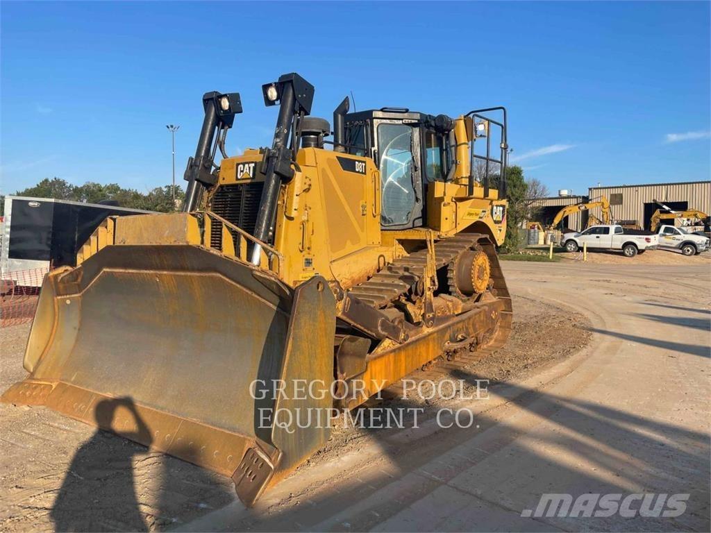 CAT D8T Dozers - Tratores rastos