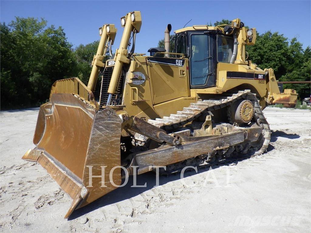 CAT D8T Dozers - Tratores rastos